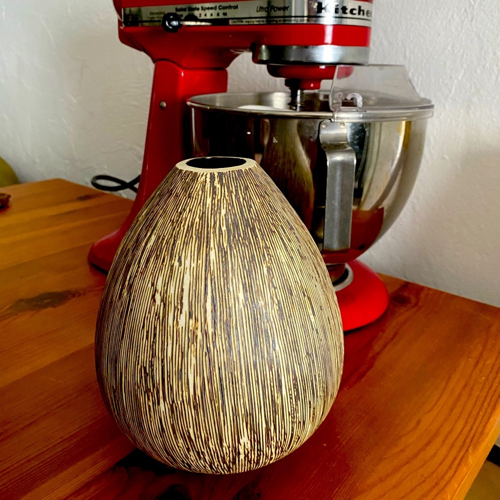 Tozai Mid-Century Stout Vase